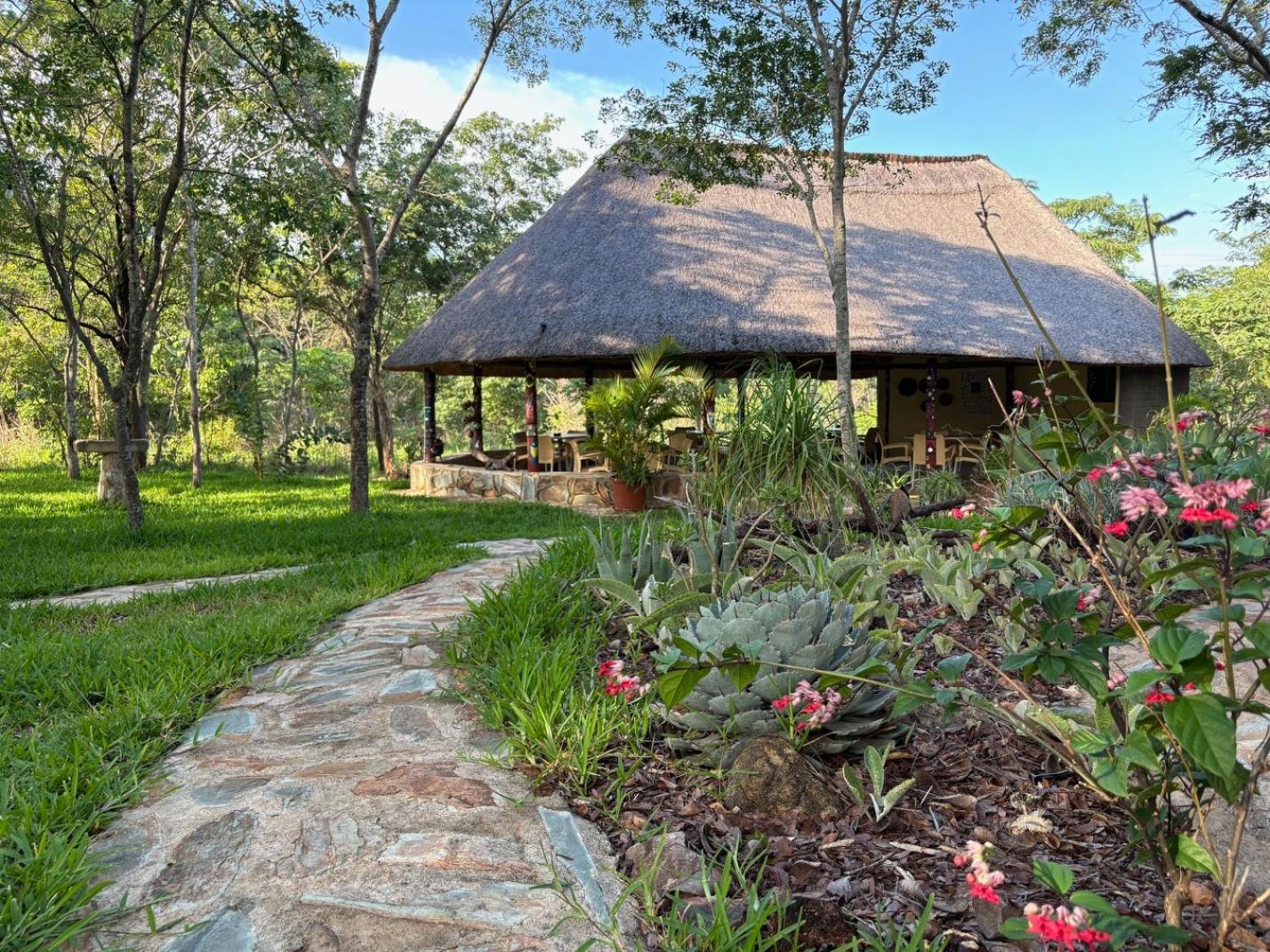 Musangano Lodge Odzi Exterior foto
